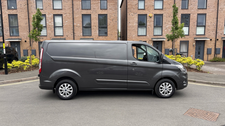 Ford Transit Custom 300 L2 Diesel Fwd 2.0 EcoBlue 170ps Low Roof Limited Van Auto